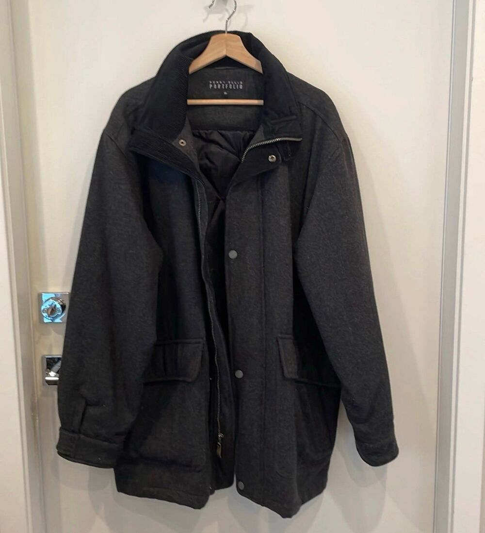 Perry Ellis portfolio wool blend men’s black coat